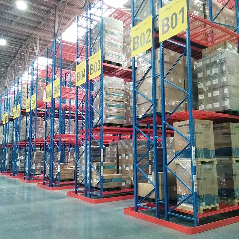 Very narrow aisle racking