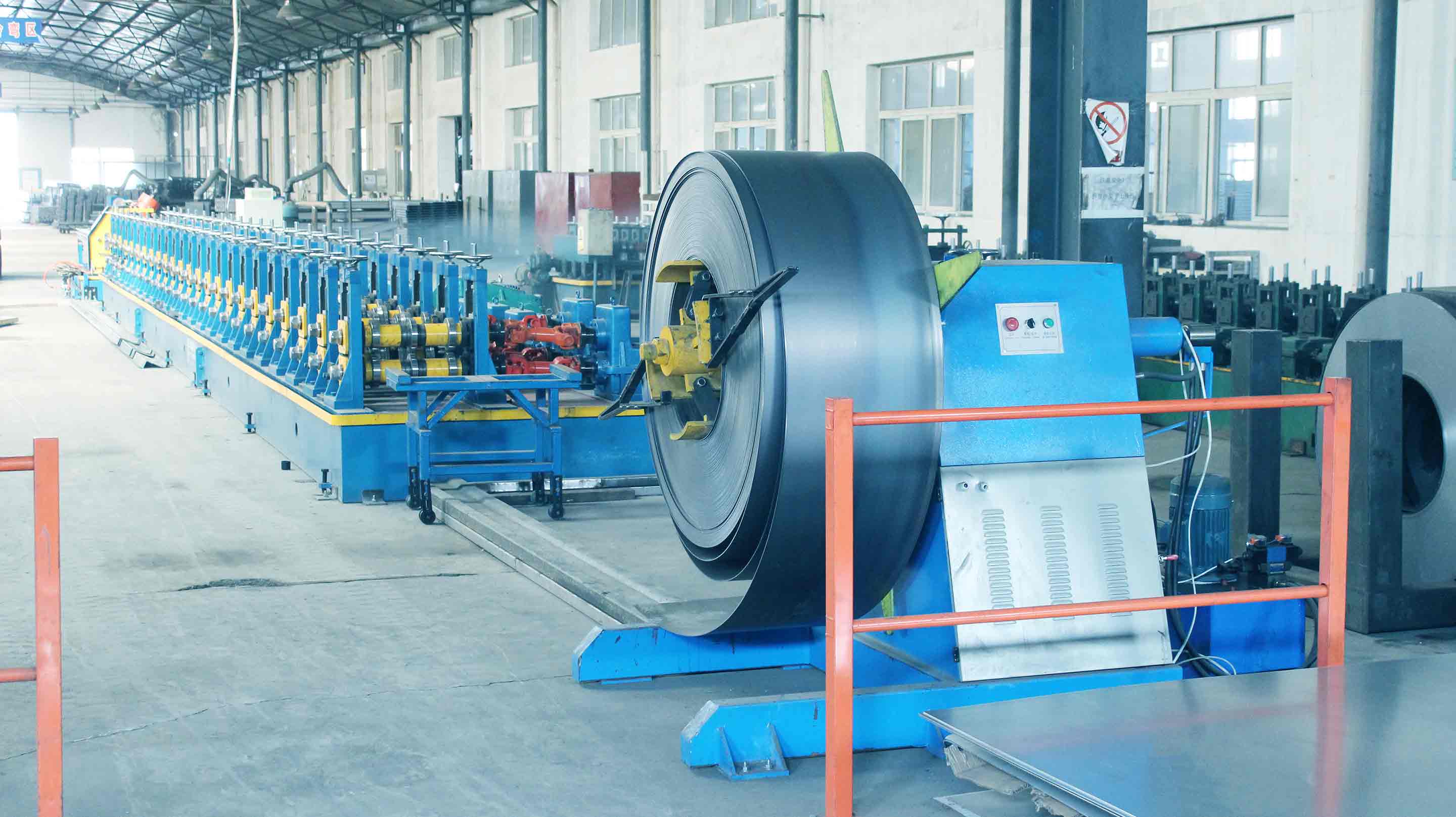 Cold bending forming unit